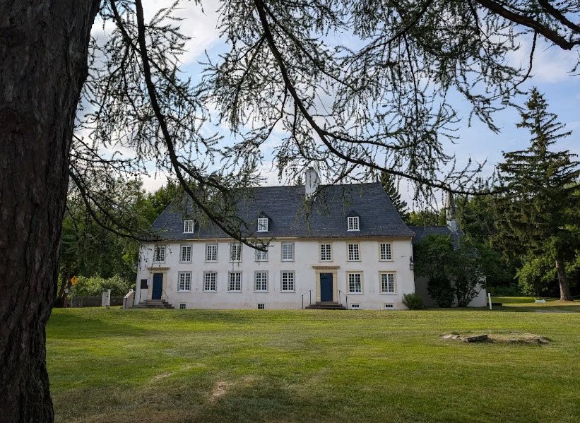Mauvide-Genest Manor, Canada